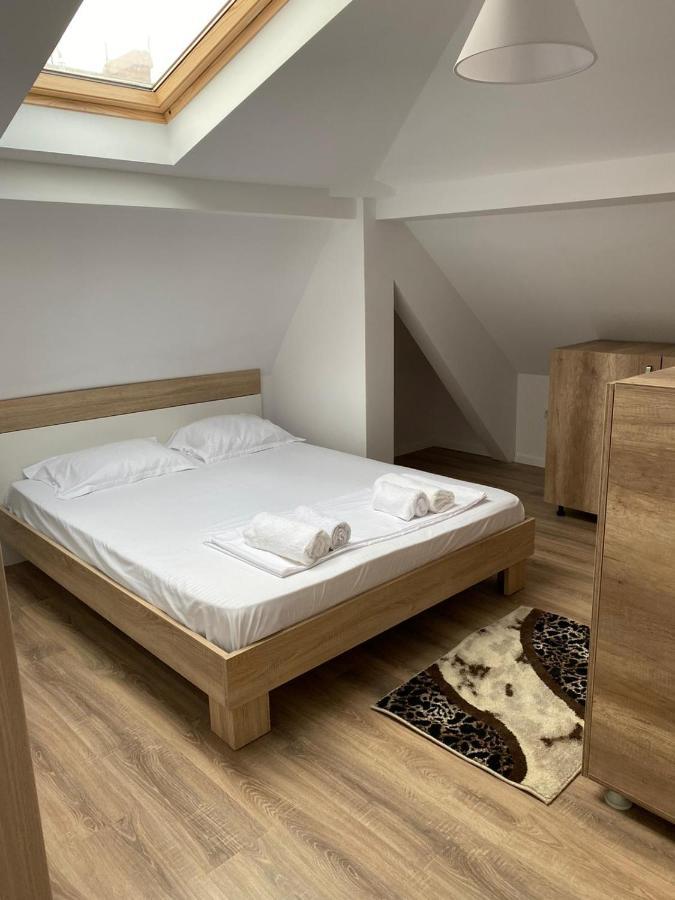 Pristina Select Apartments エクステリア 写真