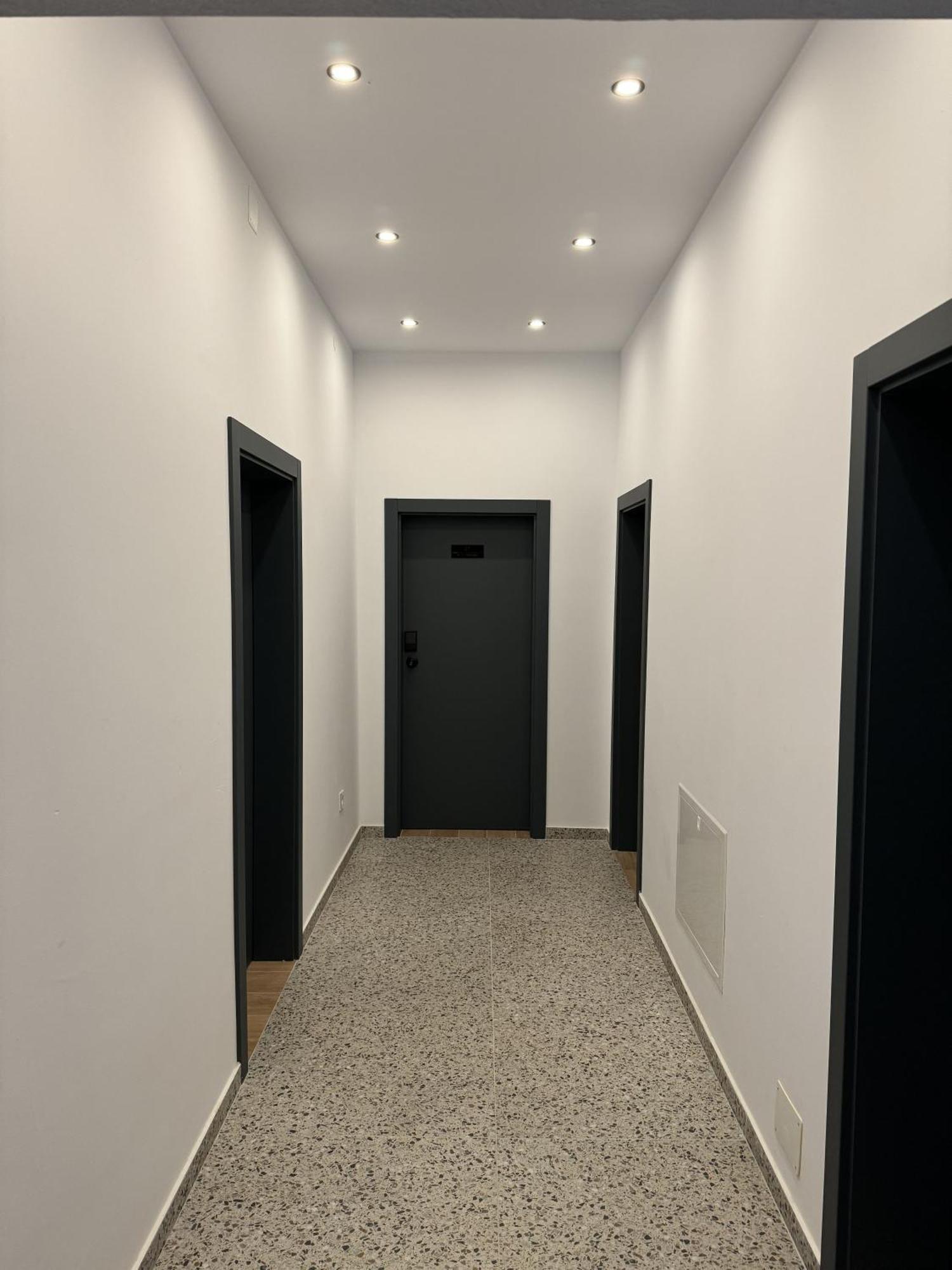 Pristina Select Apartments エクステリア 写真