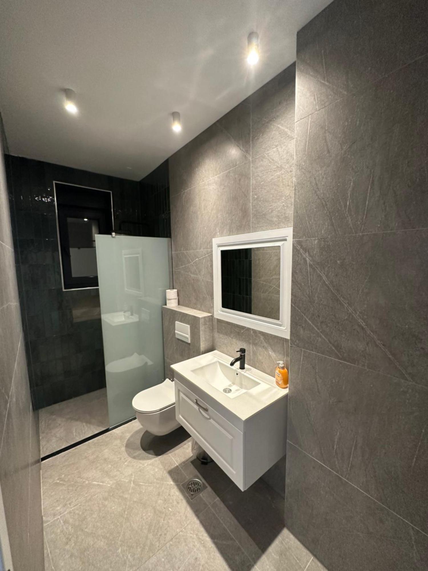 Pristina Select Apartments エクステリア 写真