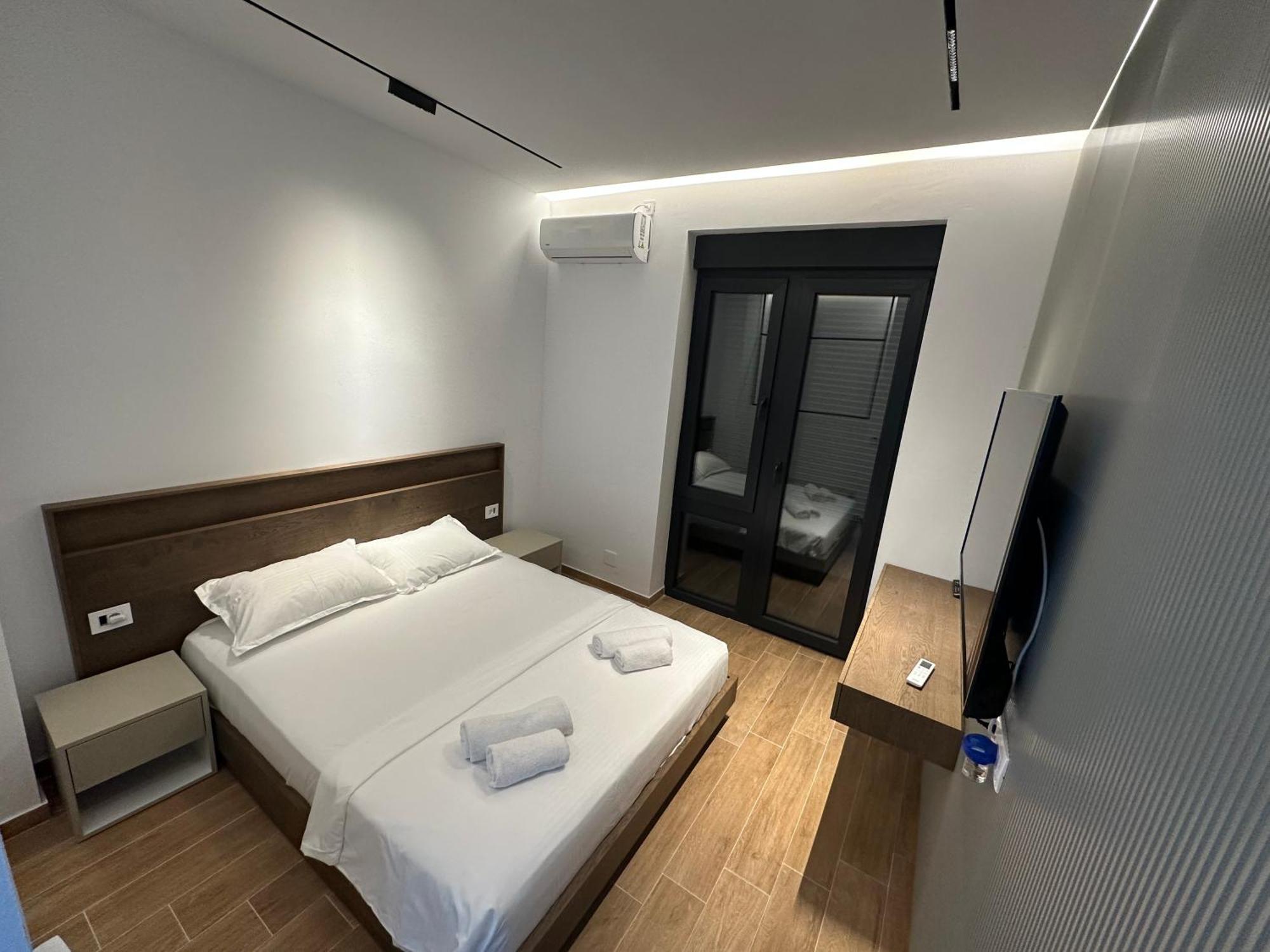 Pristina Select Apartments エクステリア 写真